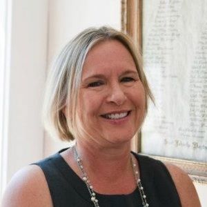 Meet your Posher, Debbie